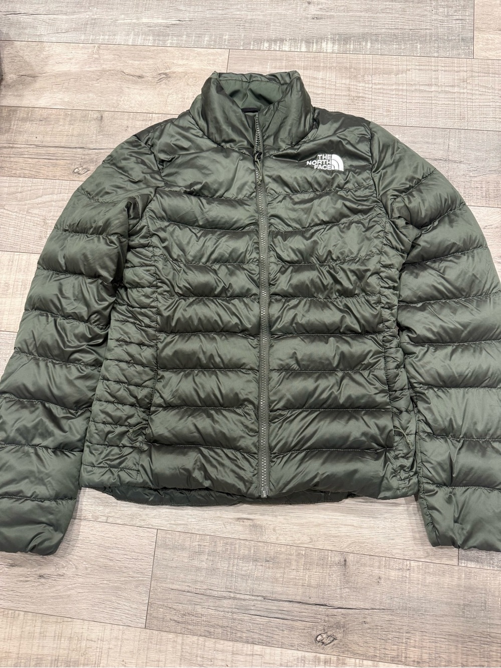 The North Face Women's Olive Green Lightweight Puffer Jacket